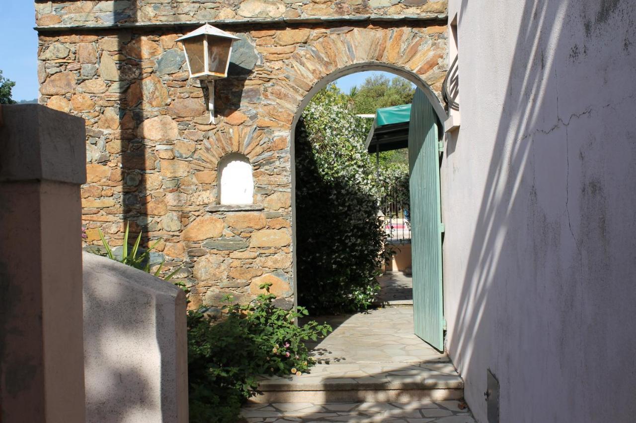 Domaine Le Clos Des Oliviers Sorbo-Ocagnano Exterior photo